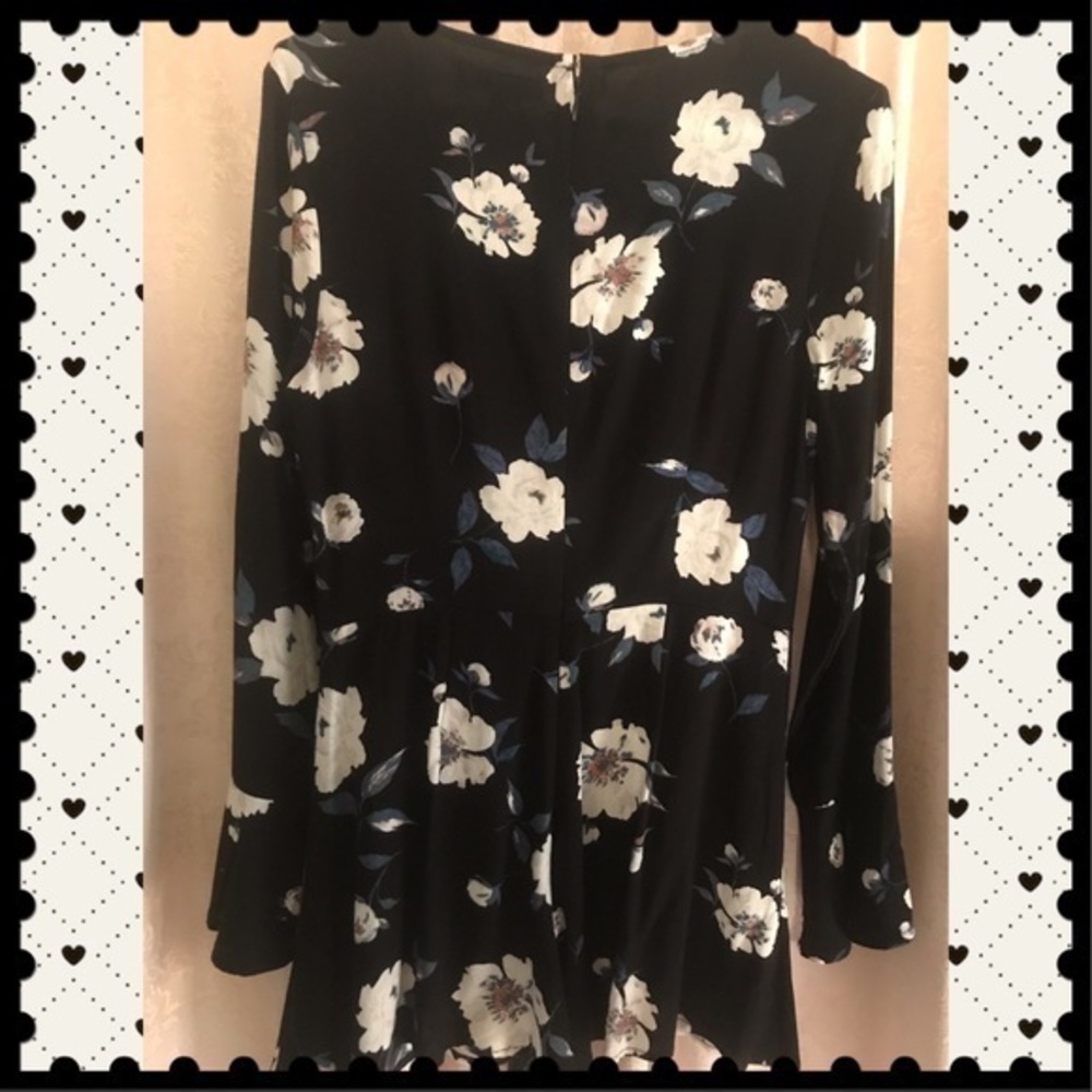 CUTE ROMPER ❤️❤️❤️ - Picture 7 of 8
